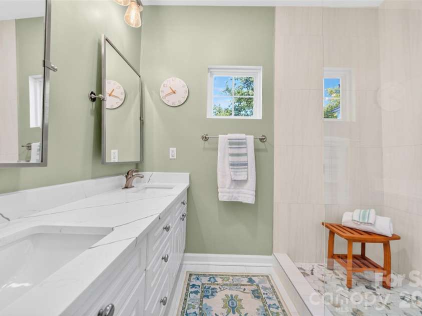 19812 Madison Village Drive, Cornelius, NC 28031.  MLS# CAR4384388, YatesRealty ID 27324. 