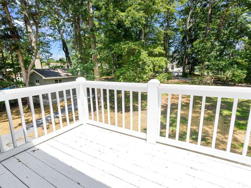 233 Youngs Cove Road, Candler, NC 28715.  MLS# CAR4277512, YatesRealty ID 27324. 