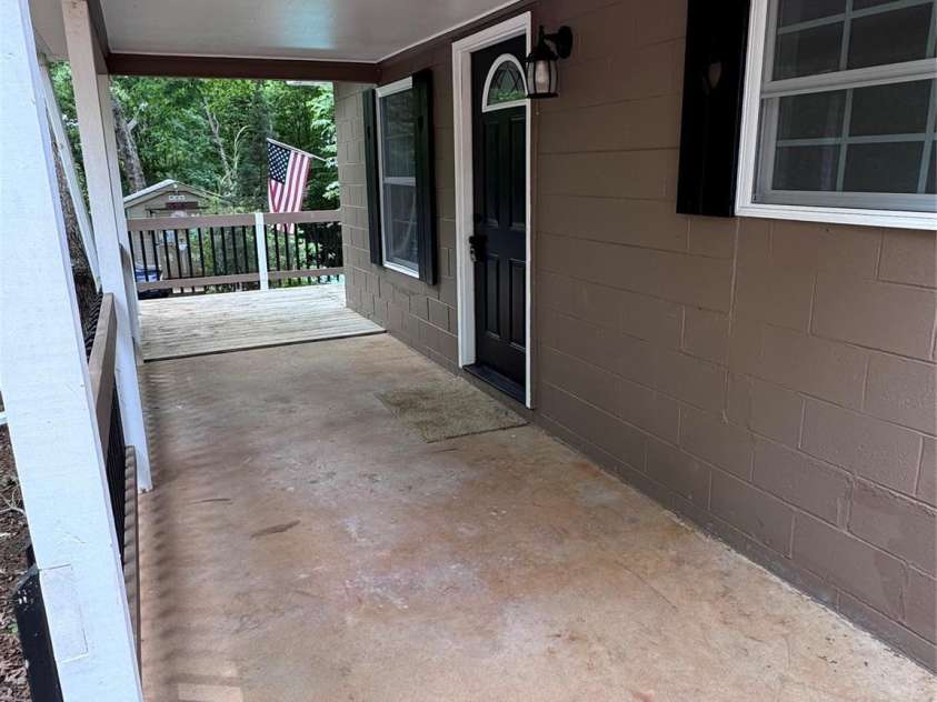 136 St John Zion Road, Rutherfordton, NC 28139.  MLS# CAR4373568, YatesRealty ID 27326. 