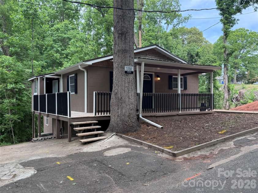 136 St John Zion Road, Rutherfordton, NC 28139.  MLS# CAR4373568, YatesRealty ID 27326. 