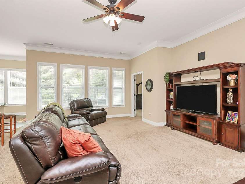 1397 Tupelo Road, Clover, SC 29710.  MLS# CAR4267645, YatesRealty ID 27327. 