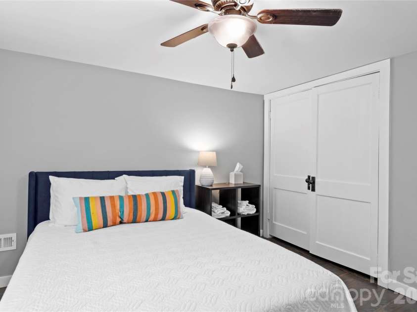 706 Elk Spur Street, Elkin, NC 28621.  MLS# CAR4382447, YatesRealty ID 27327. 