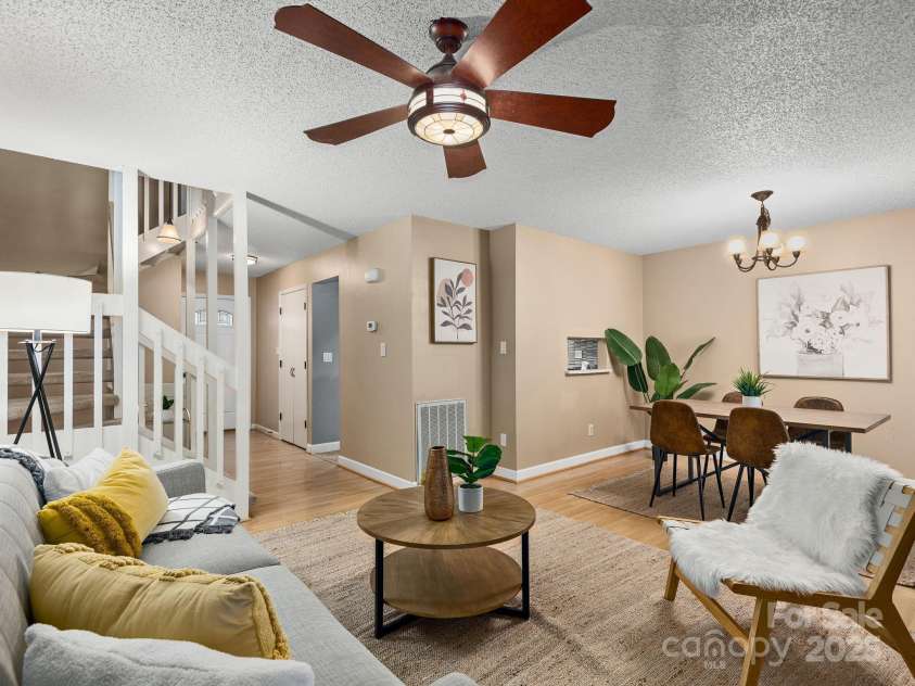 42 Hollybrook Drive, Asheville, NC 28803.  MLS# CAR4256176, YatesRealty ID 27329. Open floorplan seamlessly connects dining and living areas
