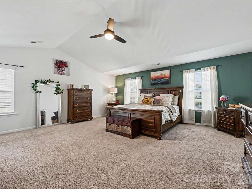 7596 Nolen Farm Drive, Gastonia, NC 28056.  MLS# CAR4384911, YatesRealty ID 27329. 