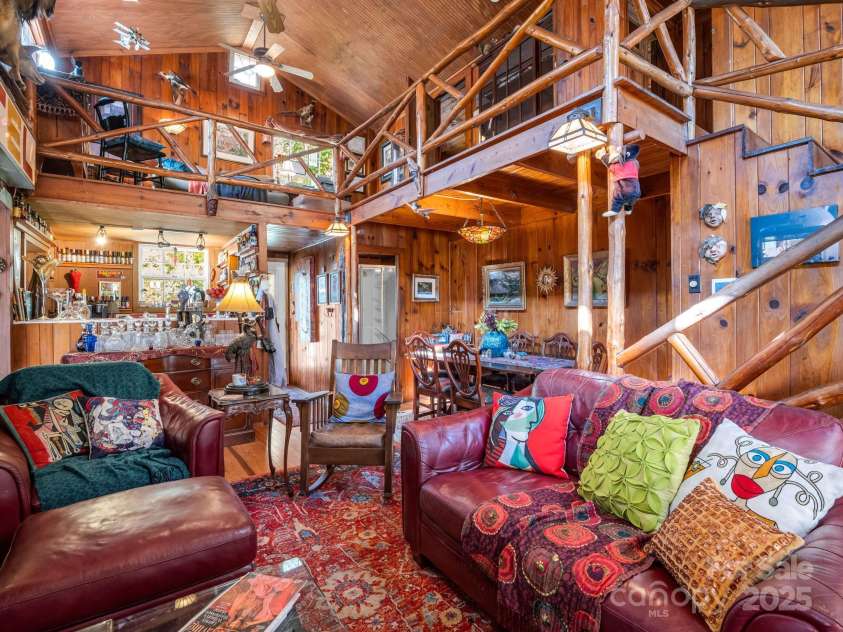 712 Main Street, Chimney Rock, NC 28720.  MLS# CAR4332111, YatesRealty ID 2733. 