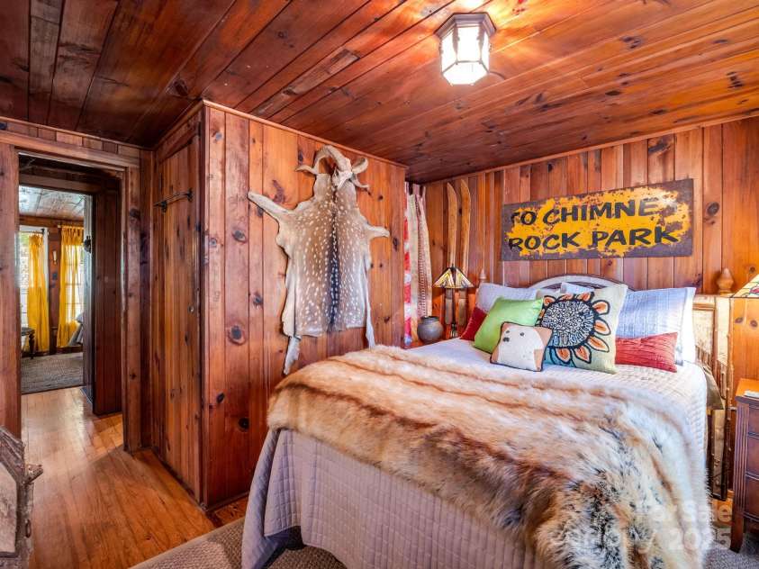 712 Main Street, Chimney Rock, NC 28720.  MLS# CAR4332111, YatesRealty ID 2733. 