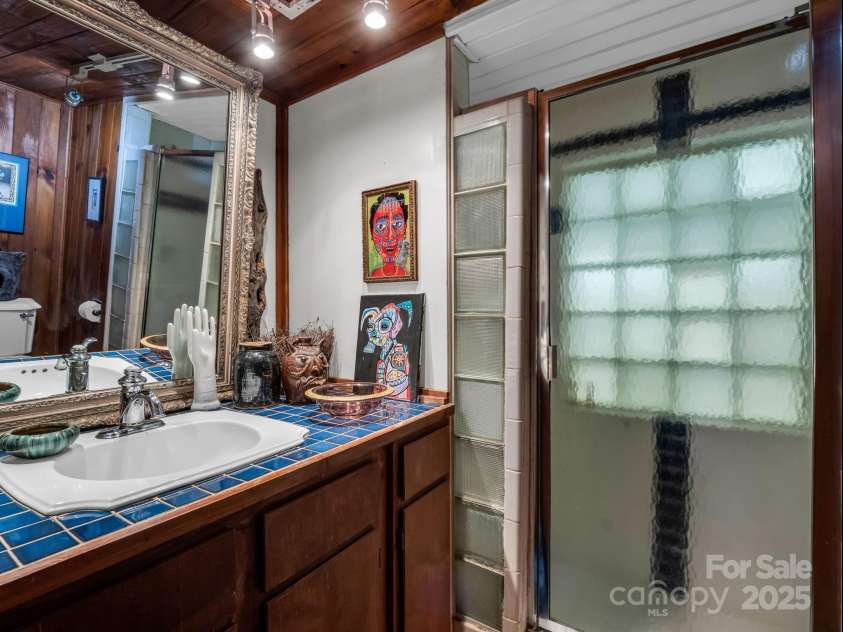 712 Main Street, Chimney Rock, NC 28720.  MLS# CAR4332111, YatesRealty ID 2733. 