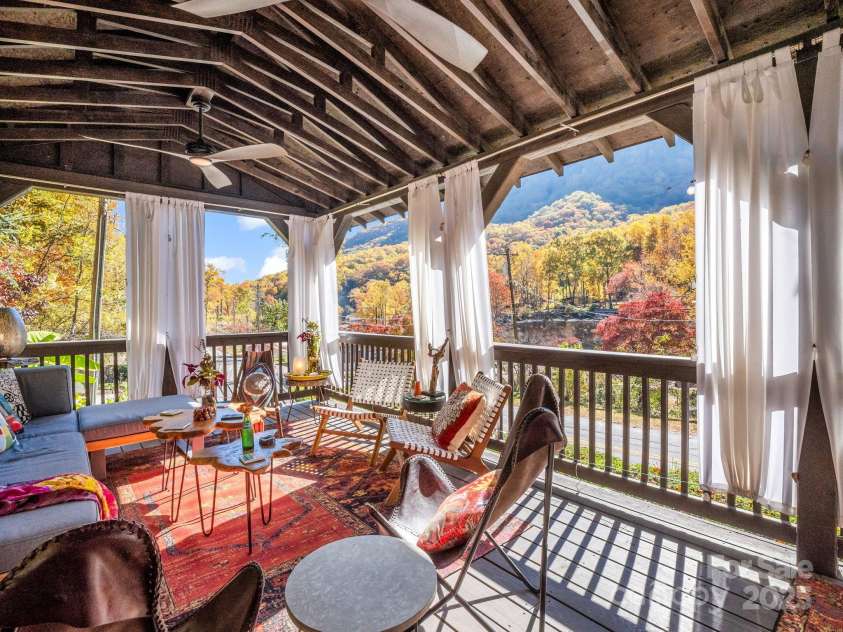 712 Main Street, Chimney Rock, NC 28720.  MLS# CAR4332111, YatesRealty ID 2733. 