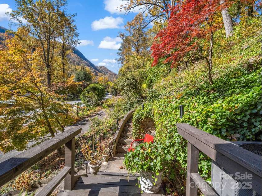 712 Main Street, Chimney Rock, NC 28720.  MLS# CAR4332111, YatesRealty ID 2733. 