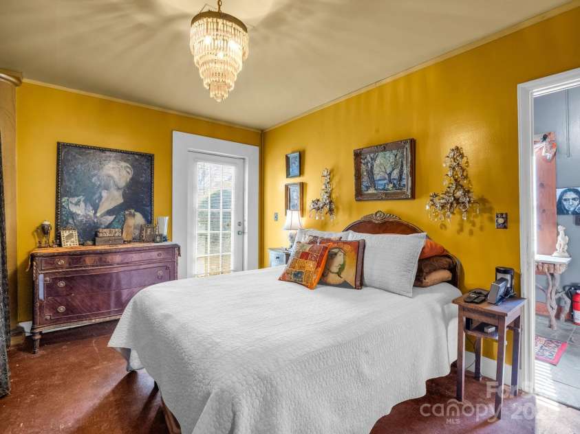 712 Main Street, Chimney Rock, NC 28720.  MLS# CAR4332111, YatesRealty ID 2733. 