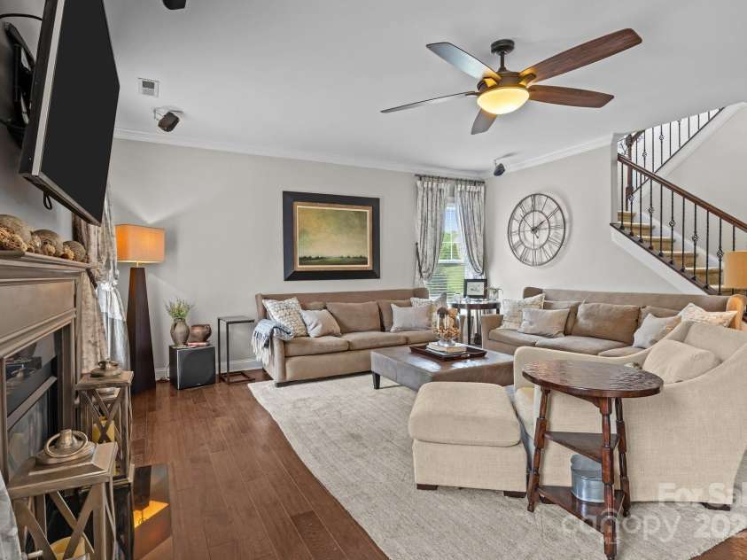 180 Fellspoint Road, Mooresville, NC 28115.  MLS# CAR4275955, YatesRealty ID 27330. 