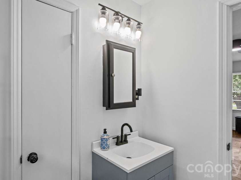 2106 Arden Drive, Monroe, NC 28112.  MLS# CAR4387611, YatesRealty ID 27335. Owners' suite bathroom