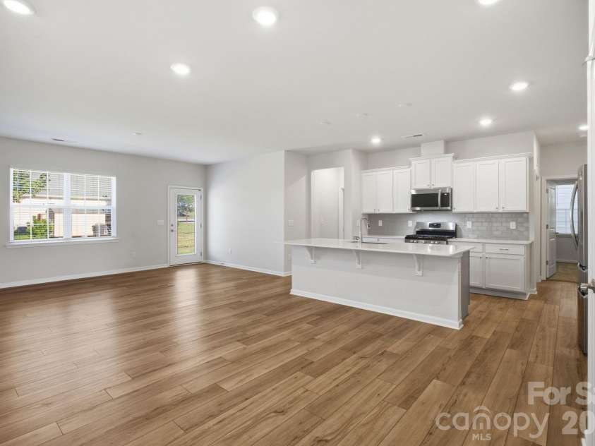 174 White Apple Way, Statesville, NC 28625.  MLS# CAR4383923, YatesRealty ID 27336. 