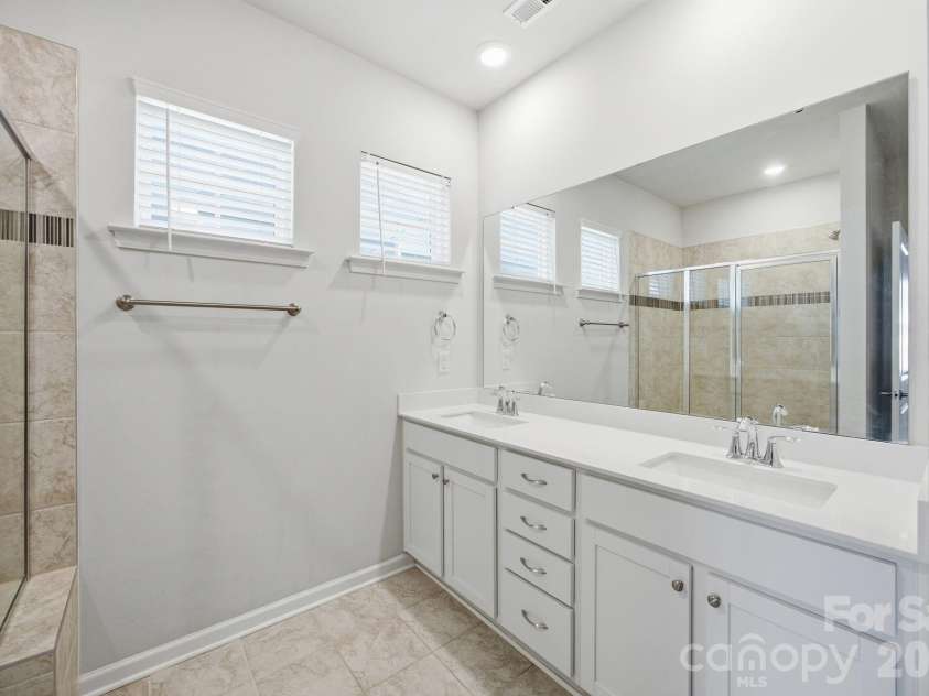 174 White Apple Way, Statesville, NC 28625.  MLS# CAR4383923, YatesRealty ID 27336. 