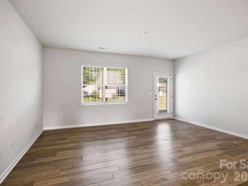 174 White Apple Way, Statesville, NC 28625.  MLS# CAR4383923, YatesRealty ID 27336. 