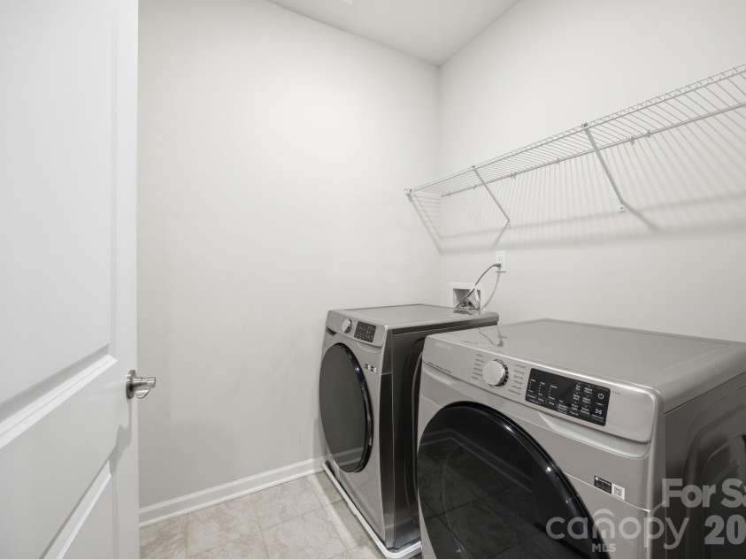 174 White Apple Way, Statesville, NC 28625.  MLS# CAR4383923, YatesRealty ID 27336. 