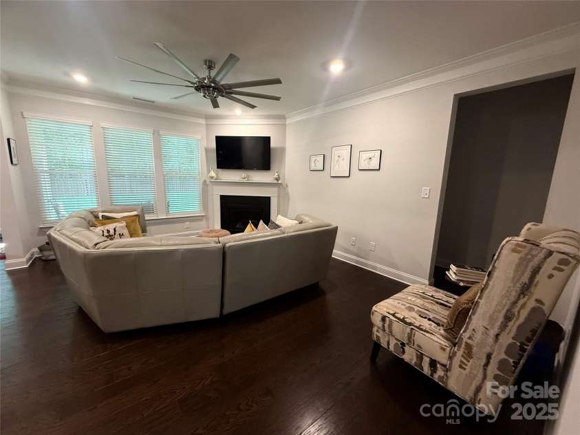 5161 Quail Forest Drive, Clemmons, NC 27012.  MLS# CAR4280243, YatesRealty ID 27336. 