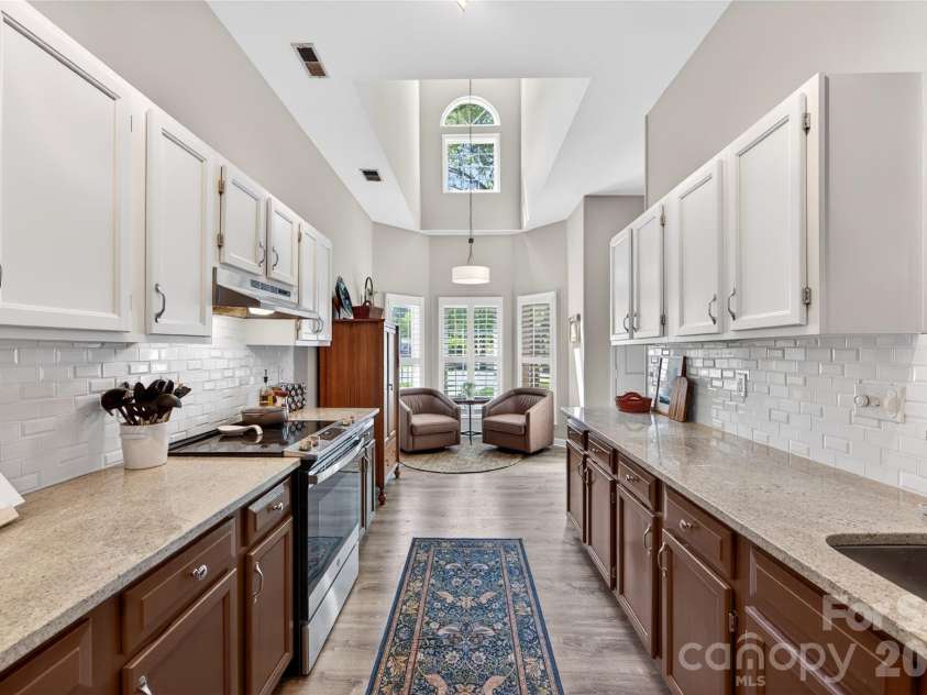 803 Water Wheel Court, Charlotte, NC 28209.  MLS# CAR4384715, YatesRealty ID 27337. 