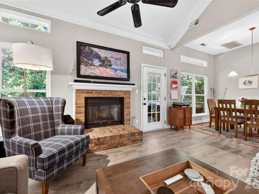 803 Water Wheel Court, Charlotte, NC 28209.  MLS# CAR4384715, YatesRealty ID 27337. 