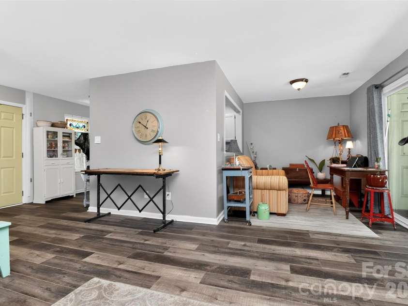 9232 Kings Canyon Drive, Charlotte, NC 28210.  MLS# CAR4380985, YatesRealty ID 27339. Looking into Dining Area