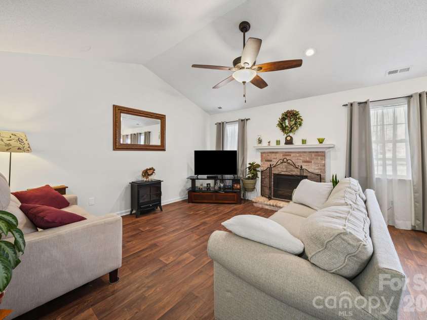 4405 Poxon Lane, Monroe, NC 28110.  MLS# CAR4335611, YatesRealty ID 2734. 