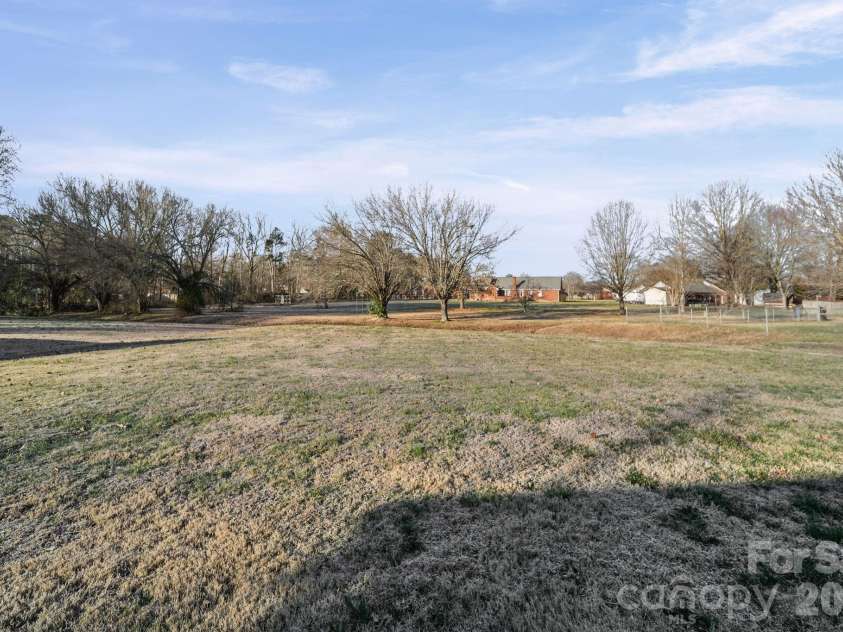 4405 Poxon Lane, Monroe, NC 28110.  MLS# CAR4335611, YatesRealty ID 2734. 