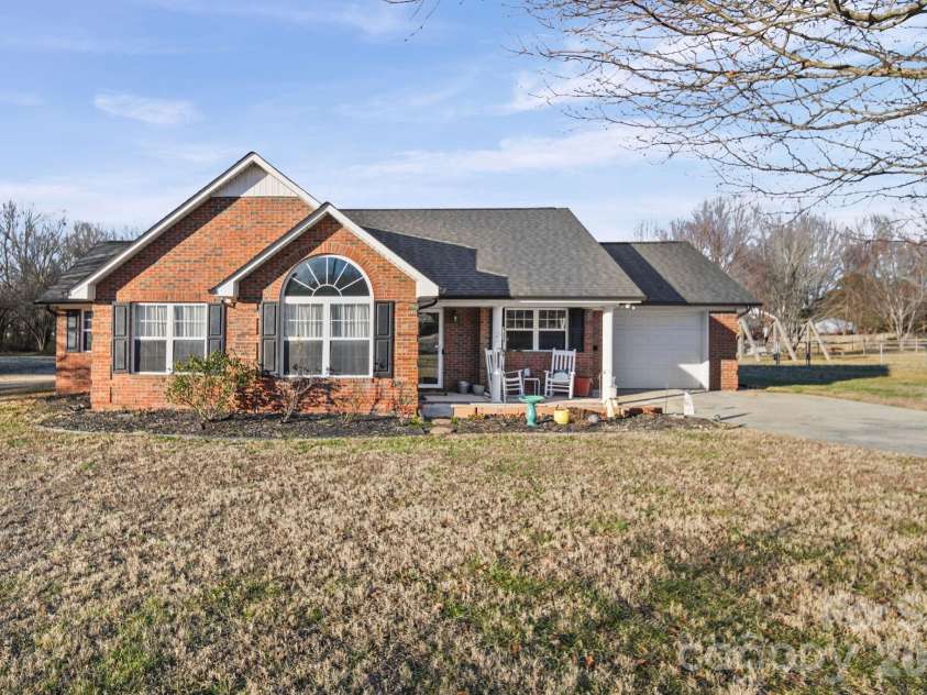 4405 Poxon Lane, Monroe, NC 28110.  MLS# CAR4335611, YatesRealty ID 2734. 