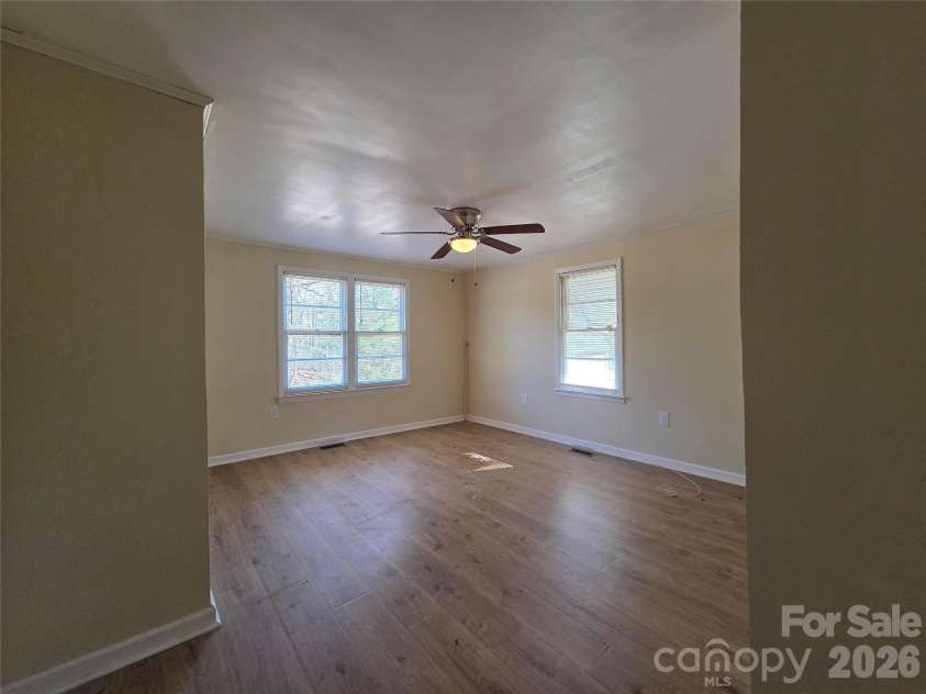 8334 Oaktree Road, Sharon, SC 29742.  MLS# CAR4344254, YatesRealty ID 2734. Primary Bedroom