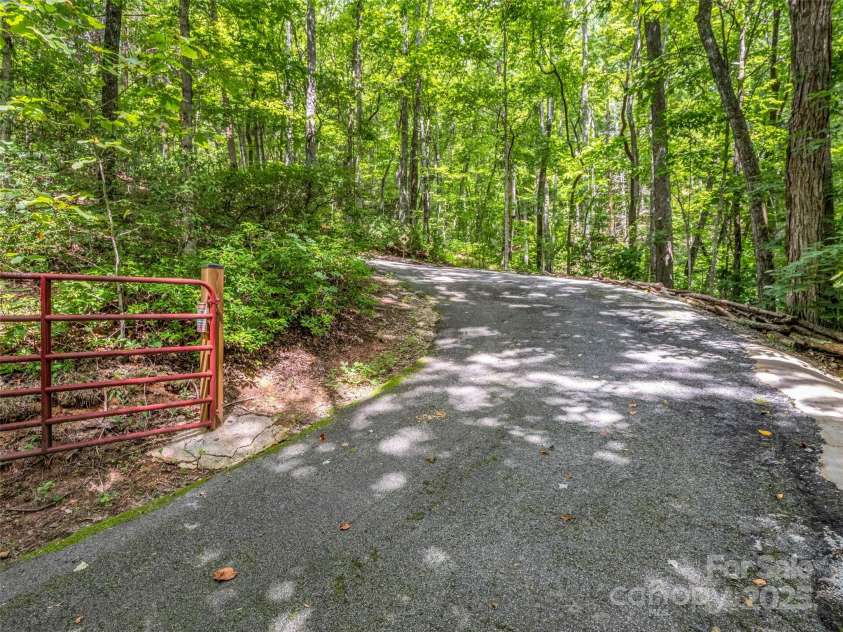 479 Camp Hill Road, Mill Spring, NC 28756.  MLS# CAR4282661, YatesRealty ID 27340. 