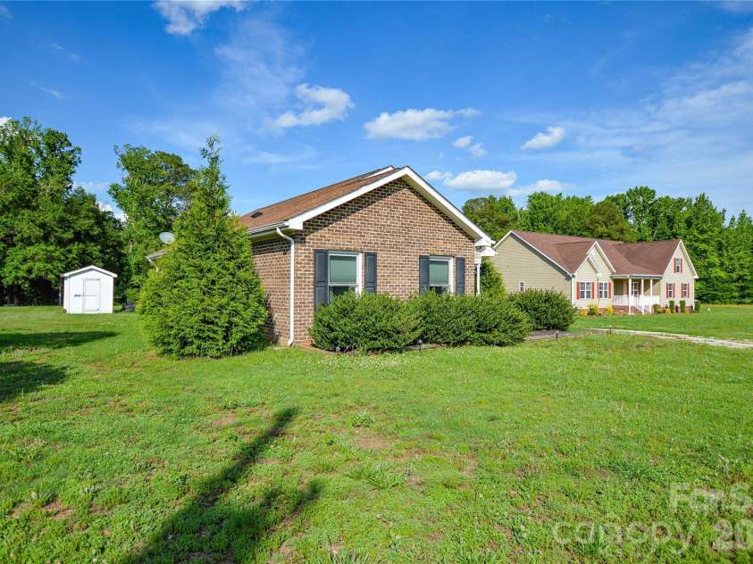 1341 Mcrae Avenue, Wadesboro, NC 28170.  MLS# CAR4388078, YatesRealty ID 27343. 