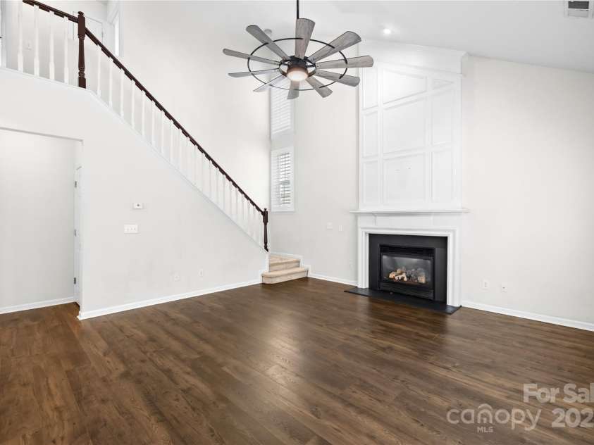 20827 Brinkley Street, Cornelius, NC 28031.  MLS# CAR4239322, YatesRealty ID 27344. 