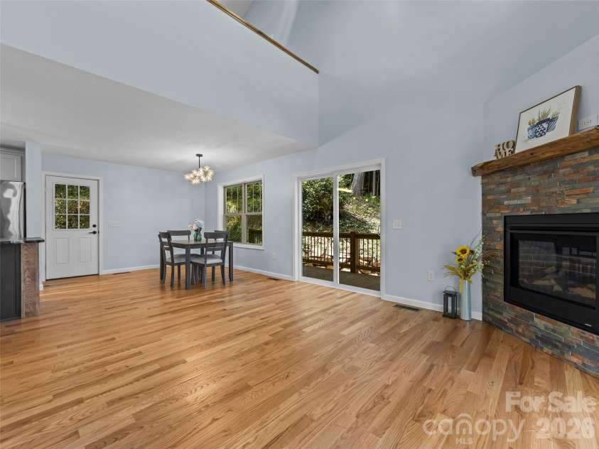 214 Aster Ridge Drive, Waynesville, NC 28786.  MLS# CAR4421869, YatesRealty ID 27344. 