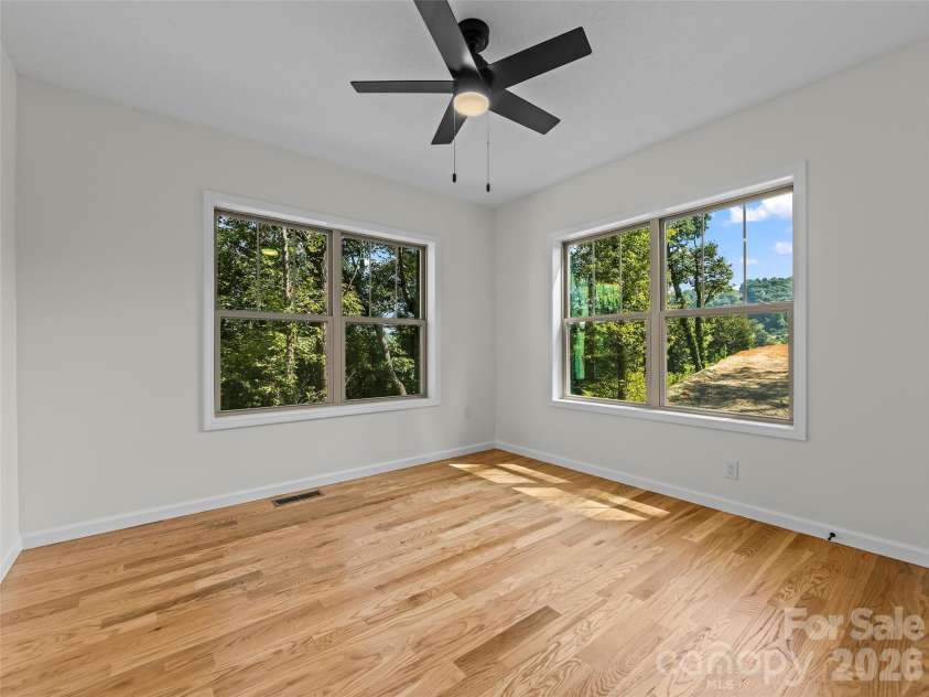 214 Aster Ridge Drive, Waynesville, NC 28786.  MLS# CAR4421869, YatesRealty ID 27344. 