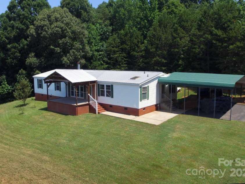 1924 Junction Road, Mocksville, NC 27028.  MLS# CAR4279453, YatesRealty ID 27346. 