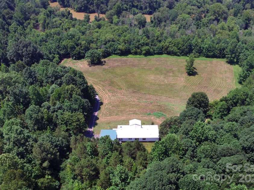 1924 Junction Road, Mocksville, NC 27028.  MLS# CAR4279453, YatesRealty ID 27346. 