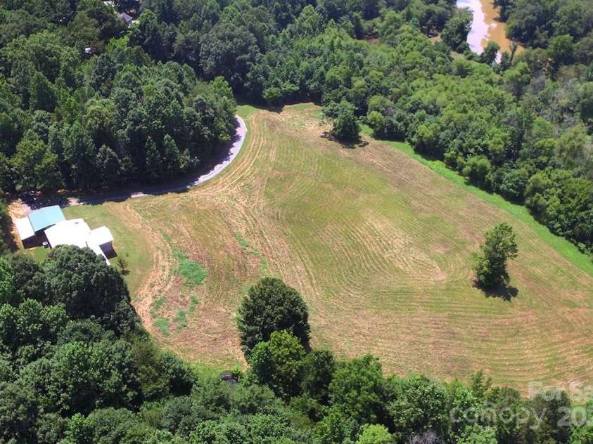 1924 Junction Road, Mocksville, NC 27028.  MLS# CAR4279453, YatesRealty ID 27346. 