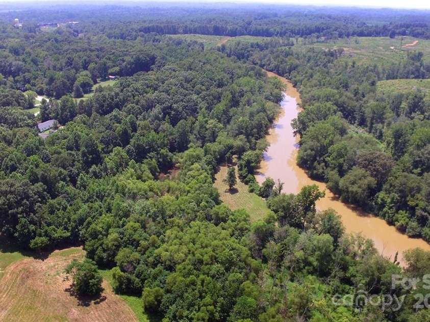 1924 Junction Road, Mocksville, NC 27028.  MLS# CAR4279453, YatesRealty ID 27346. 