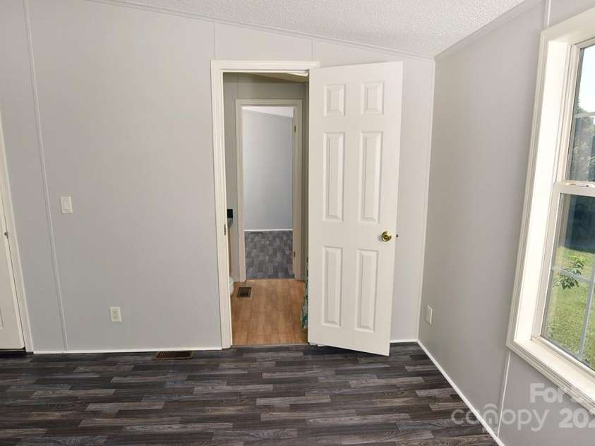 1924 Junction Road, Mocksville, NC 27028.  MLS# CAR4279453, YatesRealty ID 27346. Bedroom 5