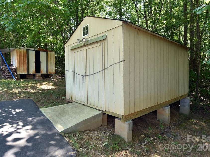 1924 Junction Road, Mocksville, NC 27028.  MLS# CAR4279453, YatesRealty ID 27346. Workshop