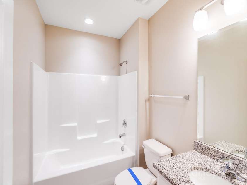 463 Hunton Forest Drive, Concord, NC 28027.  MLS# CAR4310439, YatesRealty ID 27348. 