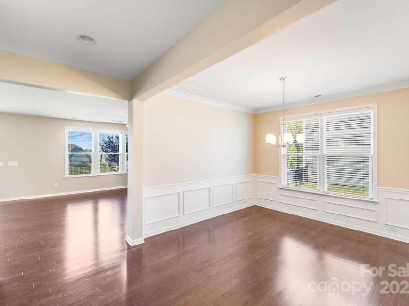 463 Hunton Forest Drive, Concord, NC 28027.  MLS# CAR4310439, YatesRealty ID 27348. 