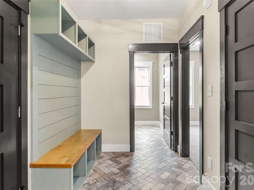 29 Hartman Place, Concord, NC 28027.  MLS# CAR4385186, YatesRealty ID 27350. 