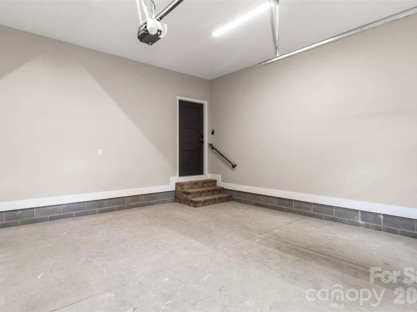 29 Hartman Place, Concord, NC 28027.  MLS# CAR4385186, YatesRealty ID 27350. 