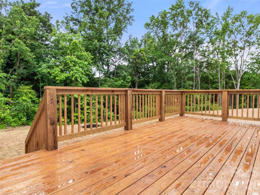 29 Hartman Place, Concord, NC 28027.  MLS# CAR4385186, YatesRealty ID 27350. 