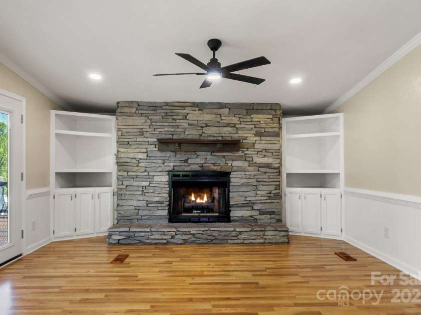 2942 Denwood Drive, Claremont, NC 28610.  MLS# CAR4293081, YatesRealty ID 27350. 