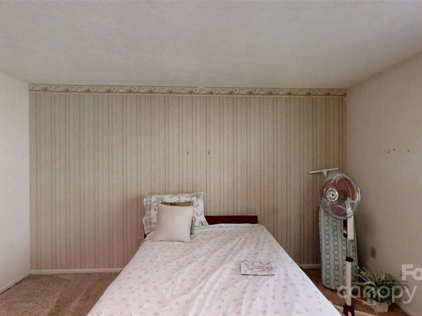 5 Auburndale Drive, Asheville, NC 28806.  MLS# CAR4274800, YatesRealty ID 27351. Bedroom 2 (upstairs)