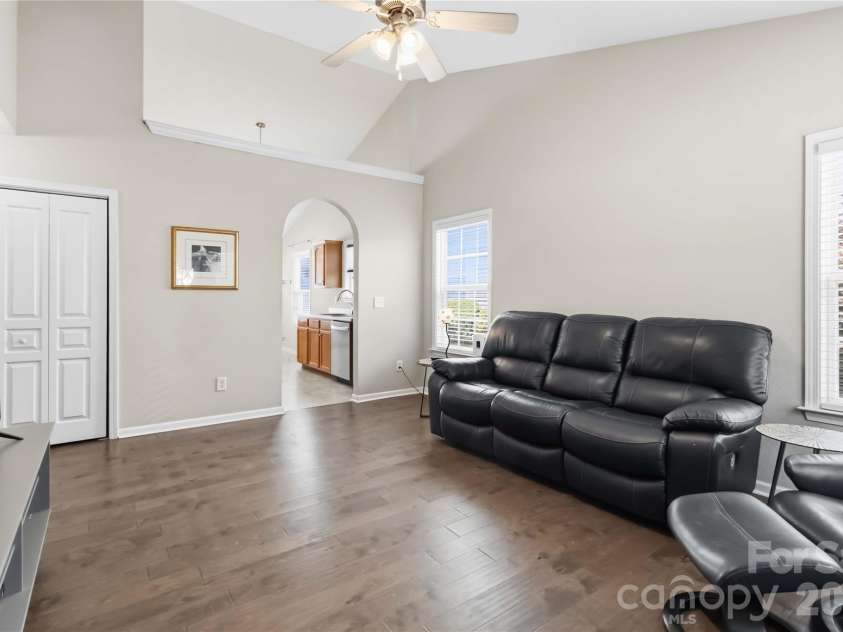 1623 Clemmon Sanders Circle, Rock Hill, SC 29732.  MLS# CAR4371388, YatesRealty ID 27352. 