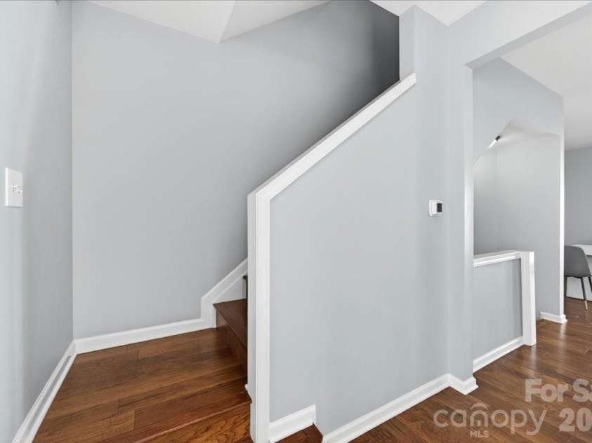 5426 Dockery Drive, Charlotte, NC 28209.  MLS# CAR4384151, YatesRealty ID 27353. 