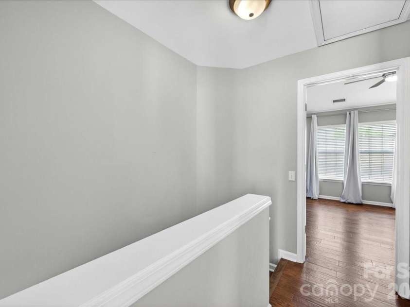 5426 Dockery Drive, Charlotte, NC 28209.  MLS# CAR4384151, YatesRealty ID 27353. 