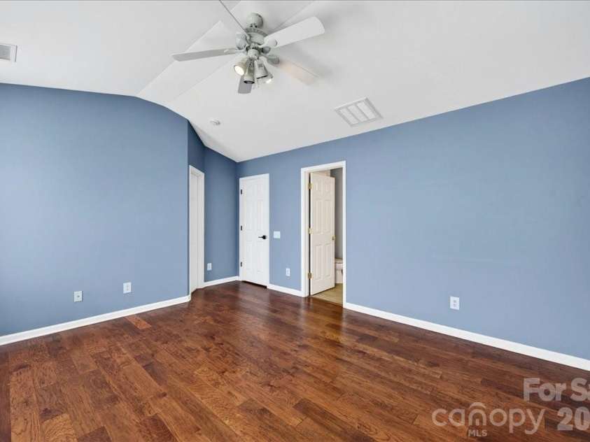 5426 Dockery Drive, Charlotte, NC 28209.  MLS# CAR4384151, YatesRealty ID 27353. Bedroom 2